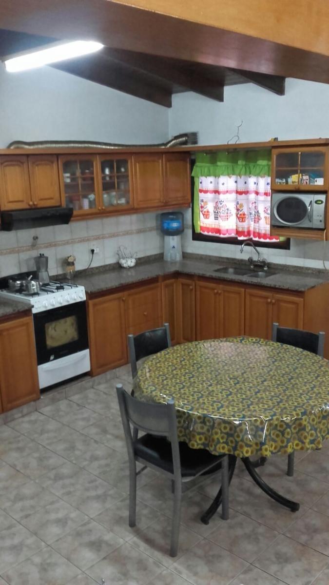EXCELENTE CASA 5 AMBIENTES, VILLA BONICH — foto 4