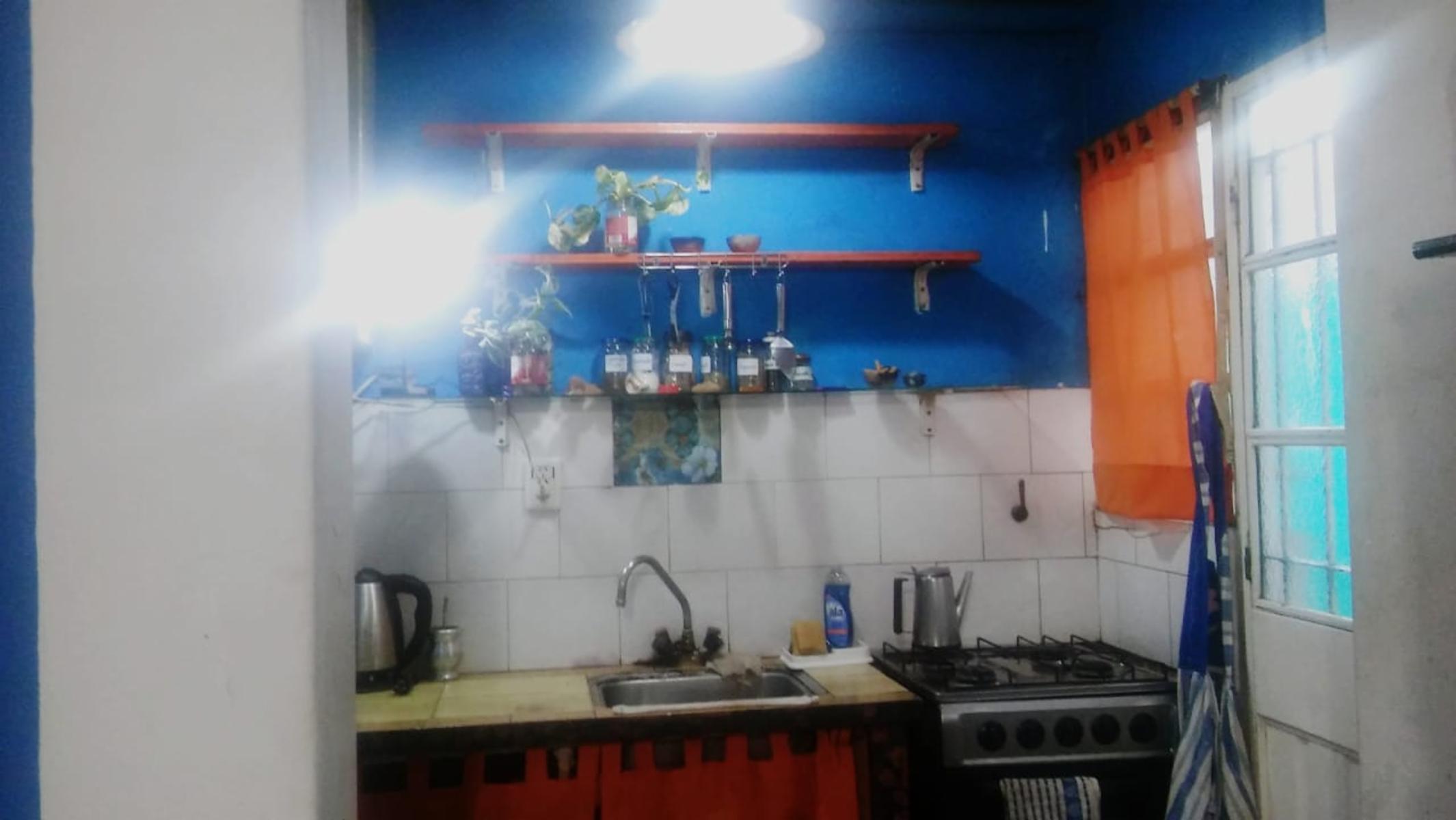 MUY BUEN PH 2 AMBIENTES AL FRENTE, ZONA CHILAVERT — foto 8