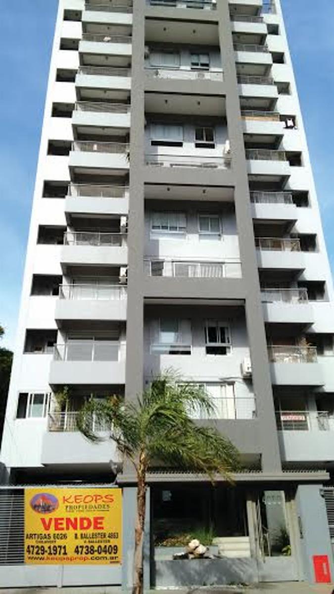 VENTA HERMOSO DPTO 2 AMBIENTES, V. BALLESTER CENTRO