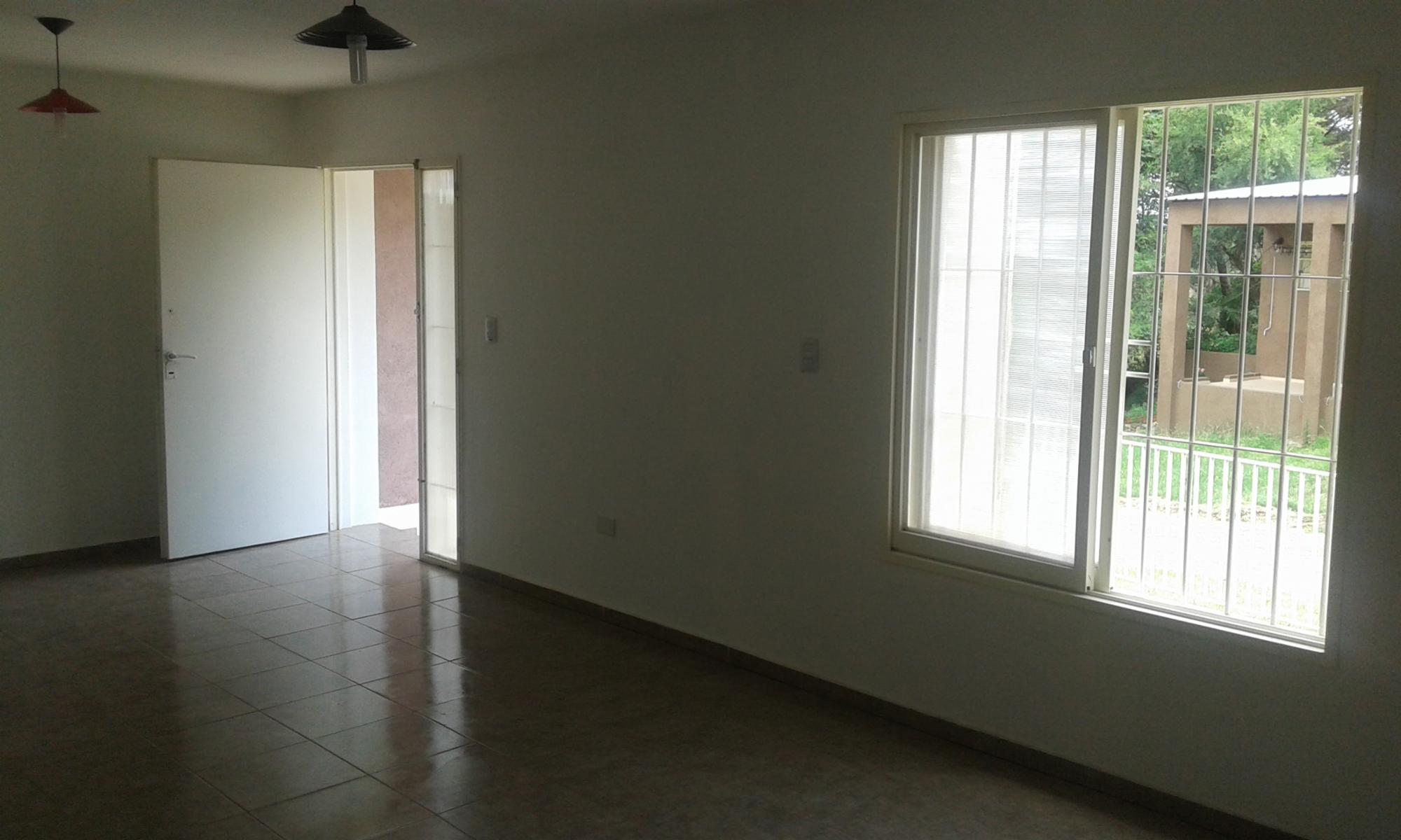 VENTA LOTE CON 2 CASAS DE DOS AMBIENTES, BIALET MASSE, CORDOBA — foto 11