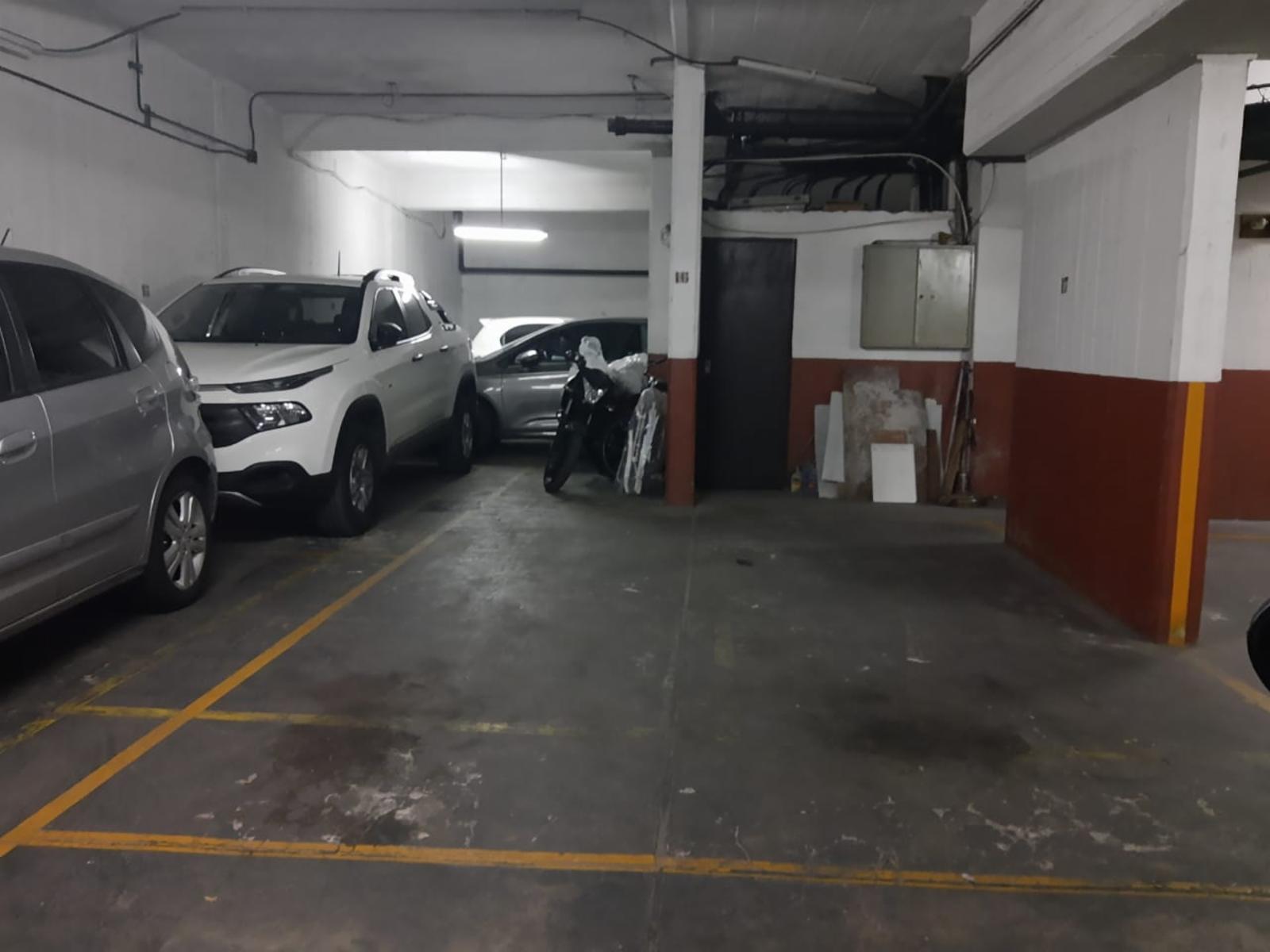 VENTA COCHERA DOBLE EN VILLA BALLESTER CENTRO - 2