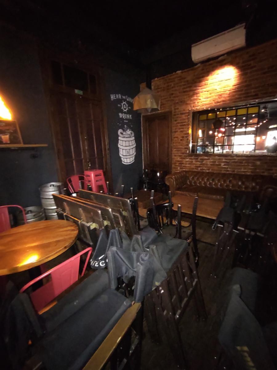 EXCELENTE Y AMPLIO LOCAL EN VENTA EN V. BALLESTER CENTRO — foto 8