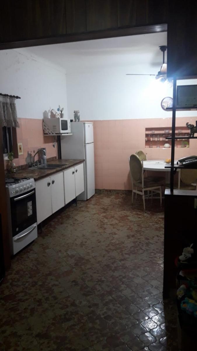 VENTA HERMOSA CASA EN LOTE PROPIO 2 AMB C/COCHERA, J. L. SUAREZ — foto 4