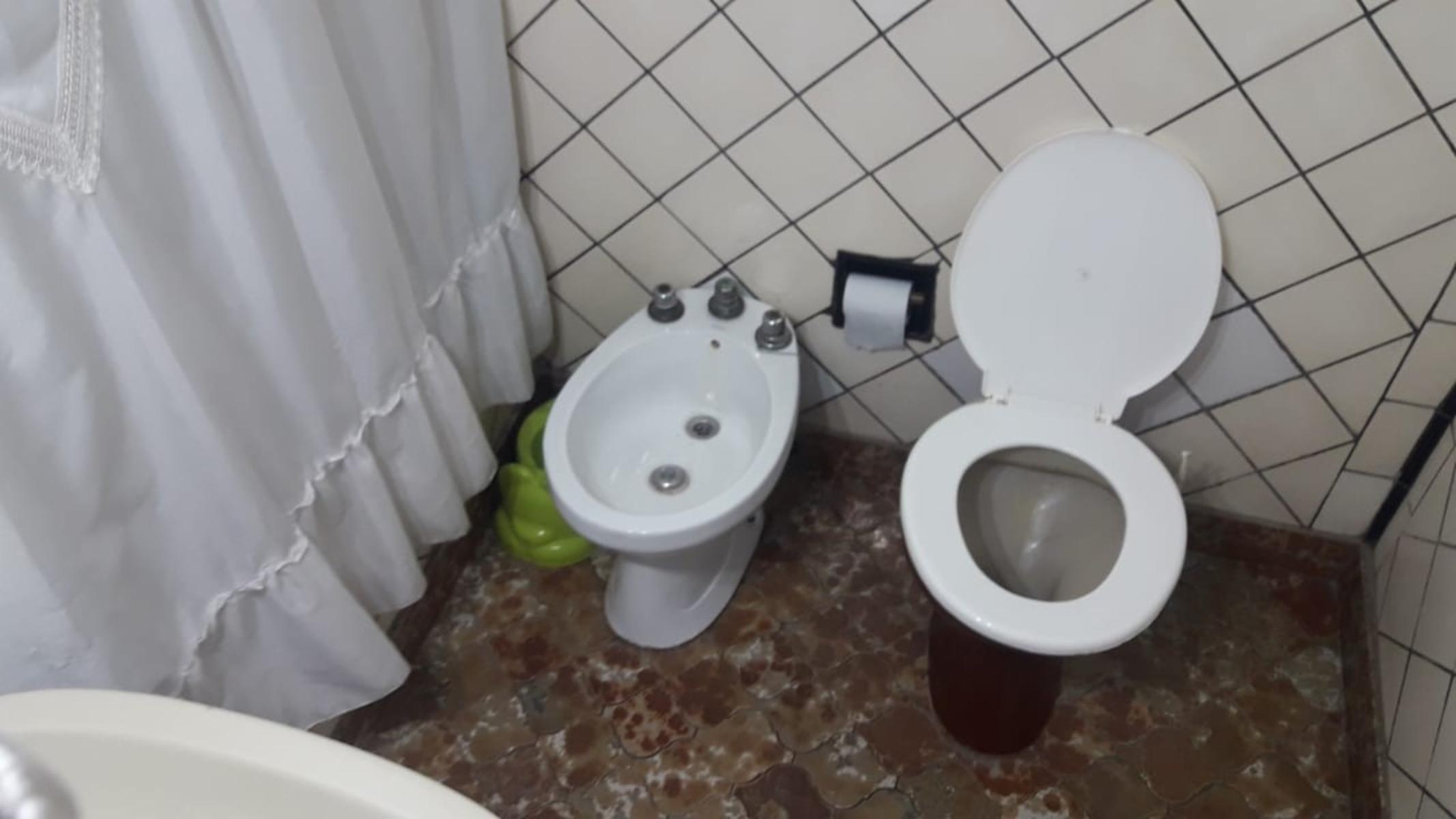 VENTA HERMOSA CASA EN LOTE PROPIO 2 AMB C/COCHERA, J. L. SUAREZ — foto 15