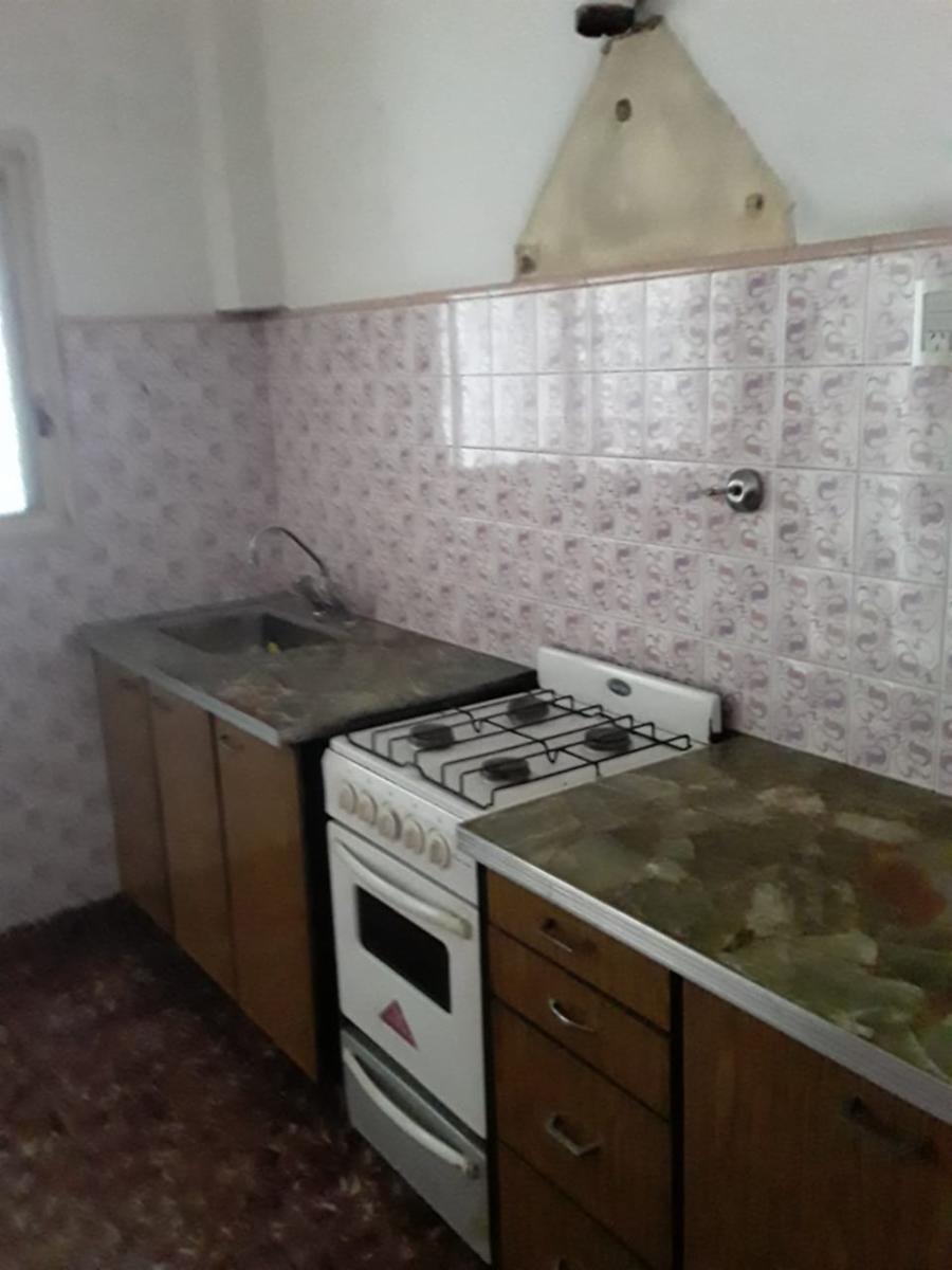 VENTA VIVIENDA MULTIFAMILIAR EN ZONA CHILAVERT — foto 12