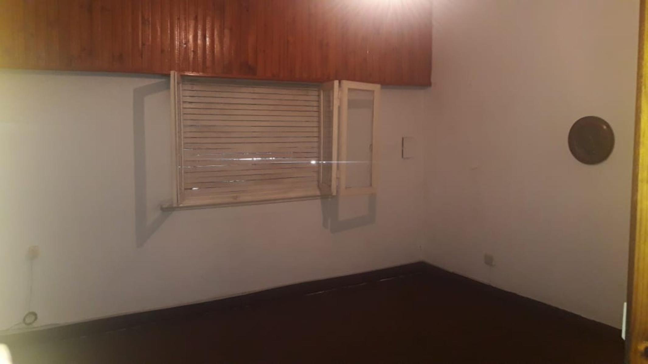 VENTA VIVIENDA MULTIFAMILIAR EN ZONA CHILAVERT — foto 15