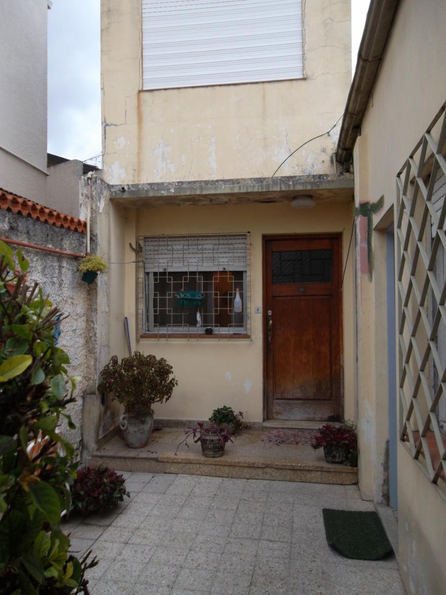 VENTA CASA MULTIFAMILIAR CON JARDIN Y COCHERA, V. BALLESTER