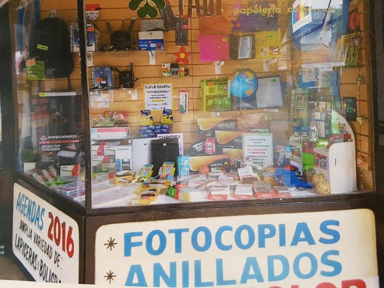 FONDO DE COMERCIO EN VENTA, PAPELERA, V. BALLESTER — foto 2