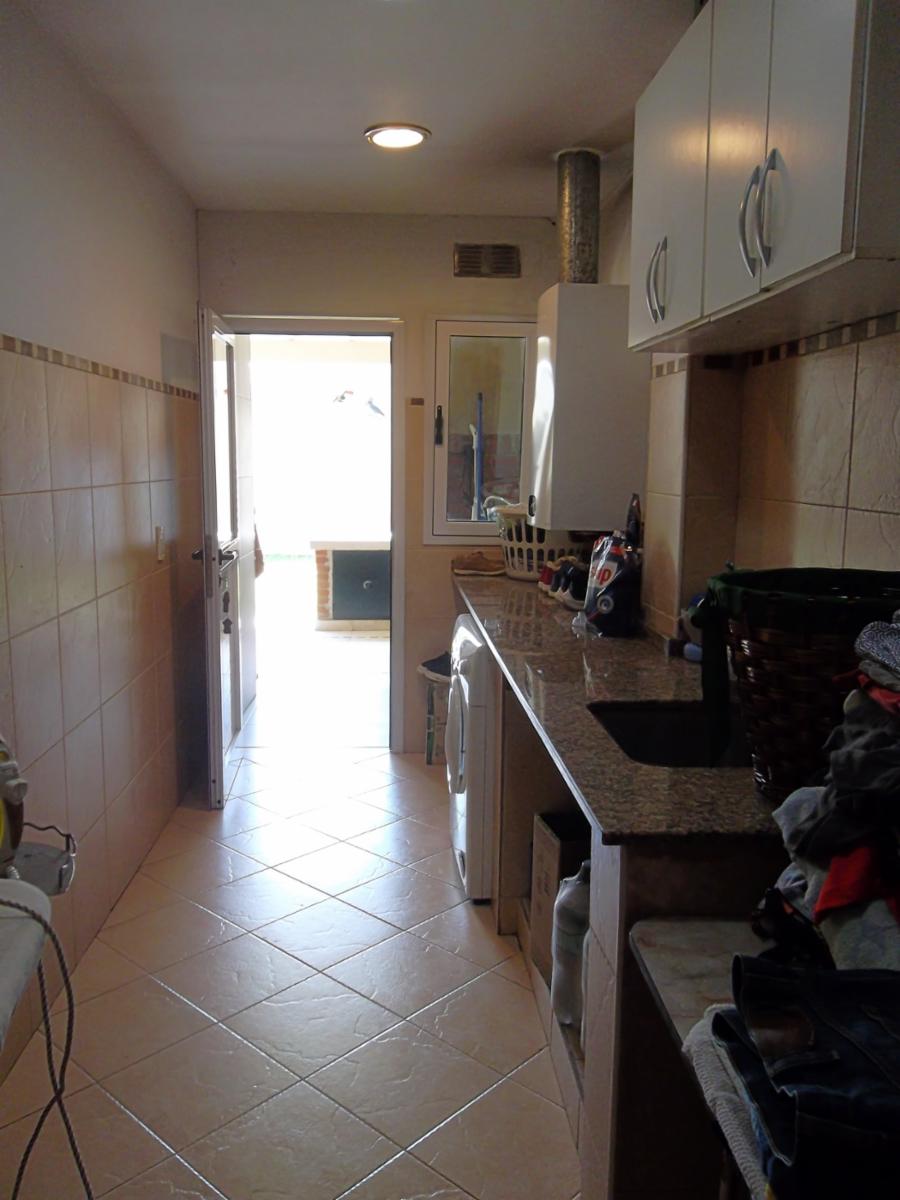 VENTA HERMOSA CASA EN LOTE PROPIO 4 AMBIENTES CON GARAGE, CHILAVERT — foto 14