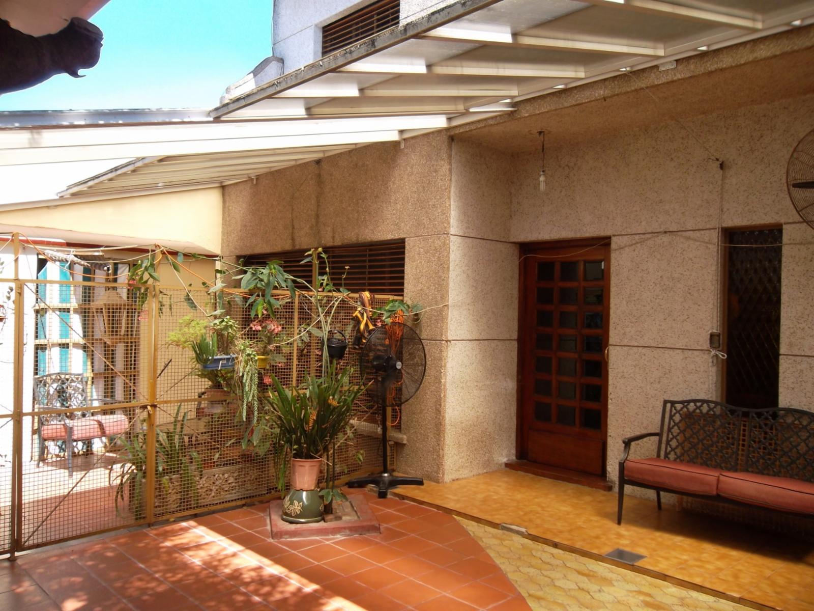 VENTA CASA MULTIFAMILIAR SOBRE LOTE PROPIO, CHILAVERT — foto 2