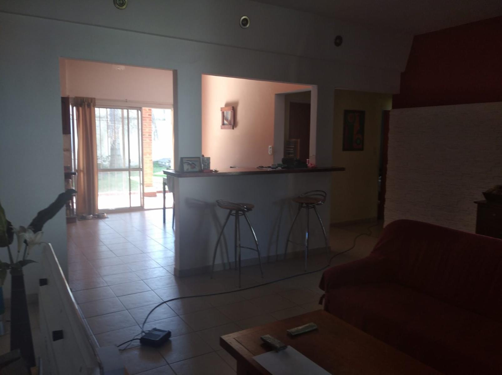 VENTA HERMOSA CASA 4 AMBIENTES, VILLA BALLESTER — foto 3