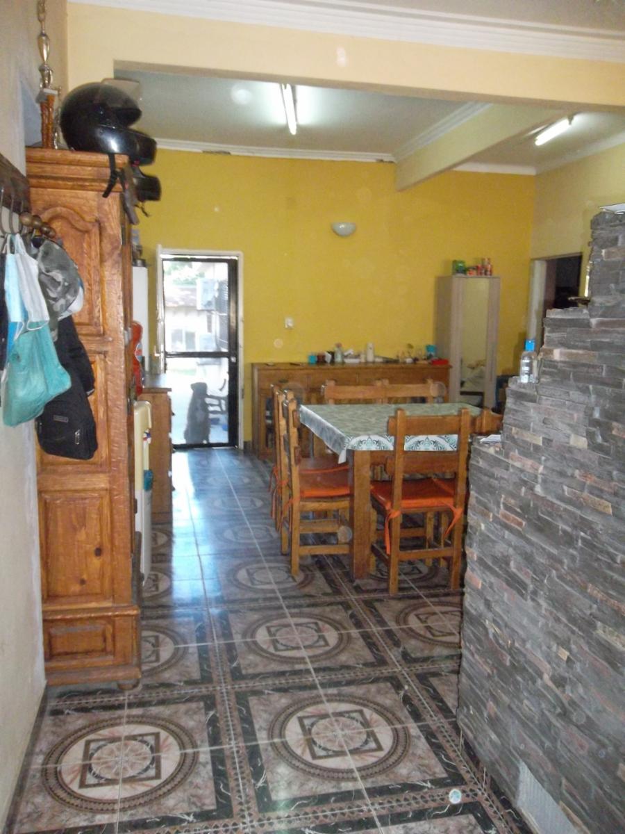 VENTA DE CASA CUATRO AMB. SOBRE LOTE PROPIO, ZONA JOSE LEON SUAREZ — foto 2