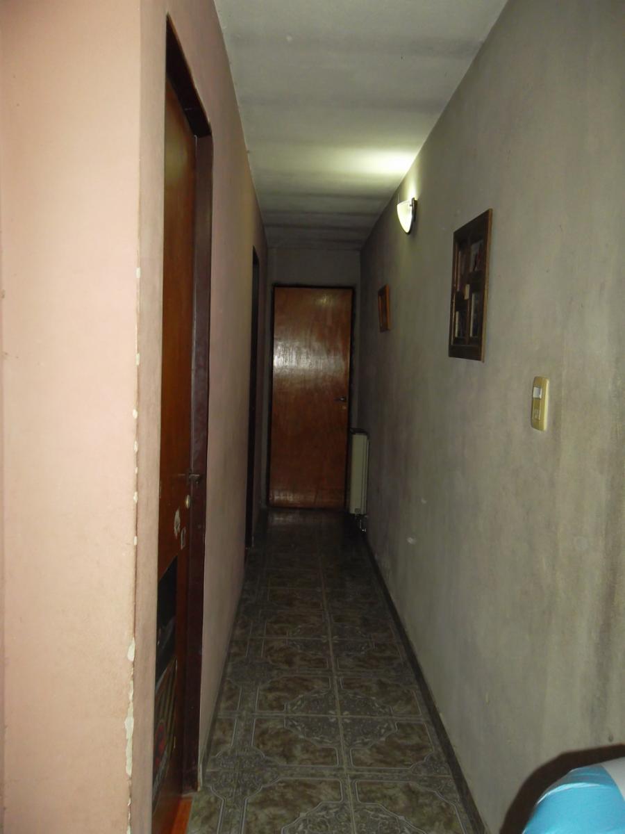 VENTA DE CASA CUATRO AMB. SOBRE LOTE PROPIO, ZONA JOSE LEON SUAREZ — foto 5