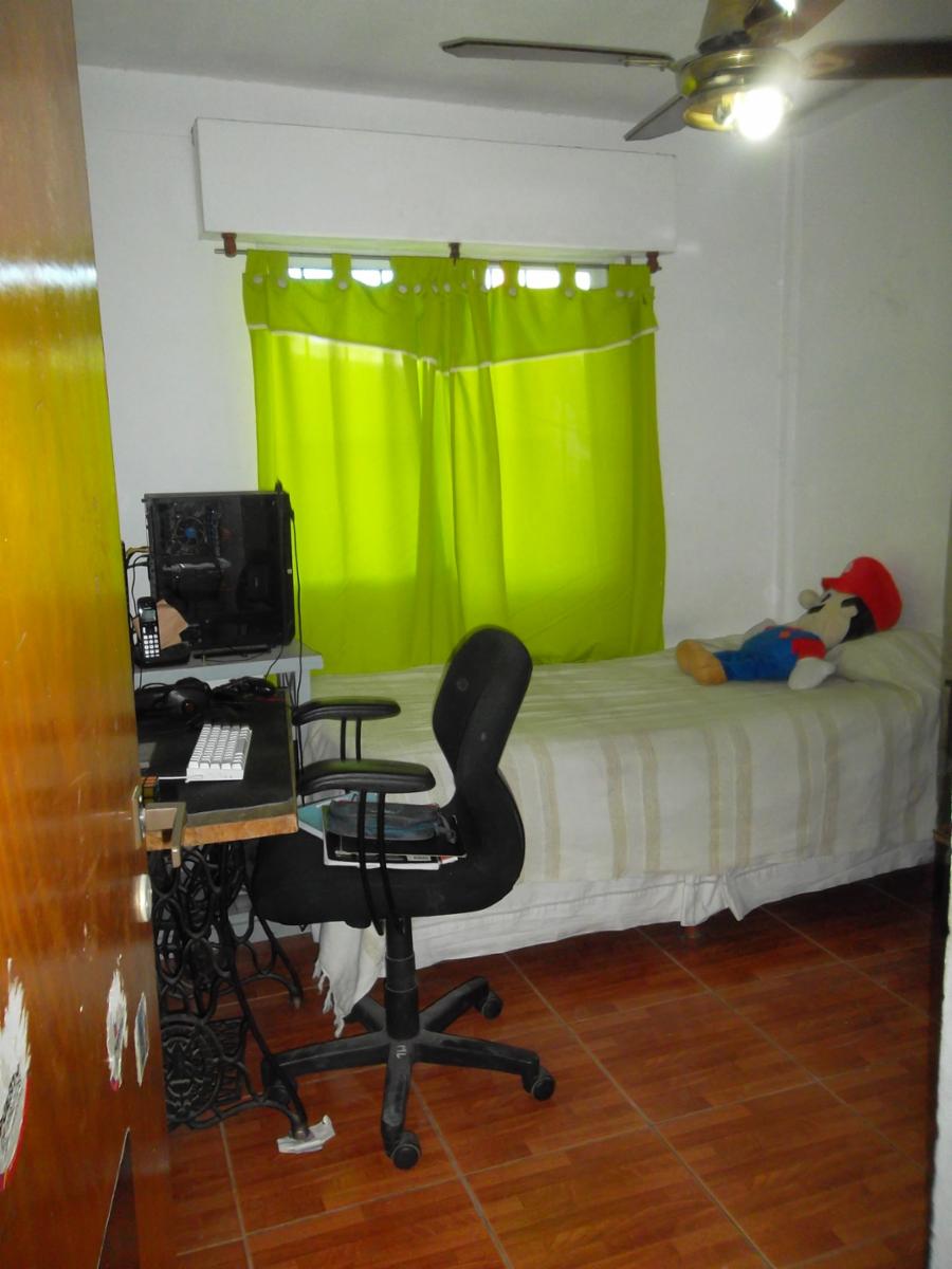 VENTA DE CASA CUATRO AMB. SOBRE LOTE PROPIO, ZONA JOSE LEON SUAREZ — foto 6