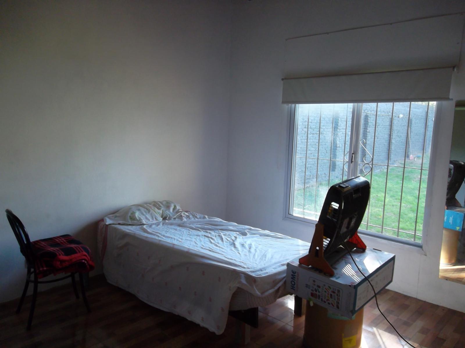 VENTA DE CASA CUATRO AMB. SOBRE LOTE PROPIO, ZONA JOSE LEON SUAREZ — foto 14