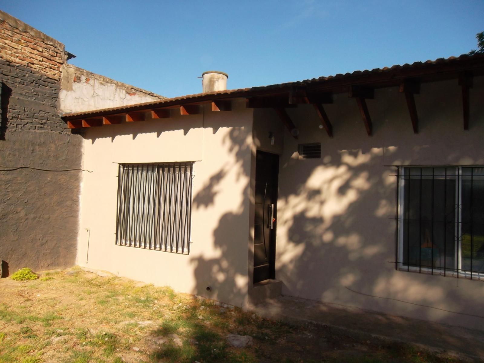VENTA DE CASA CUATRO AMB. SOBRE LOTE PROPIO, ZONA JOSE LEON SUAREZ — foto 15