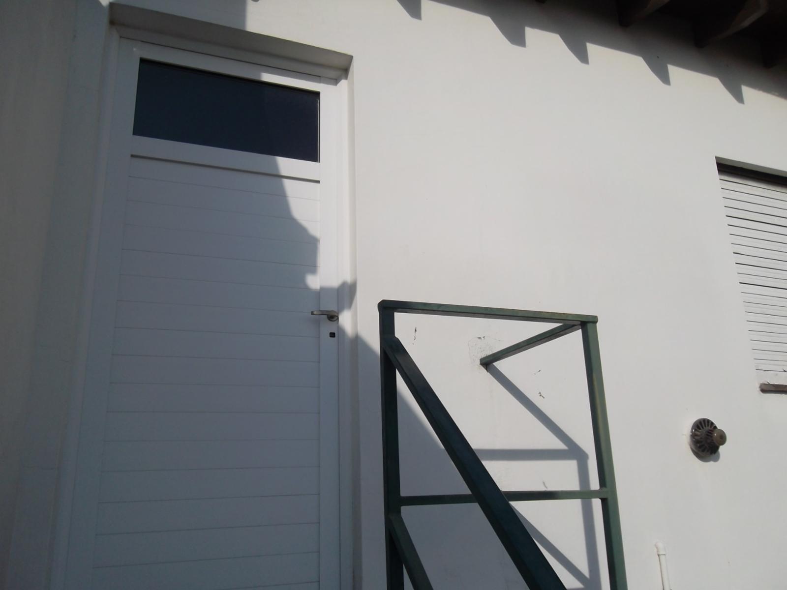 VENTA DE CASA MULTIFAMILIAR DE CUATRO AMB. Y FONDO LIBRE ZONA CHILAVERT — foto 13