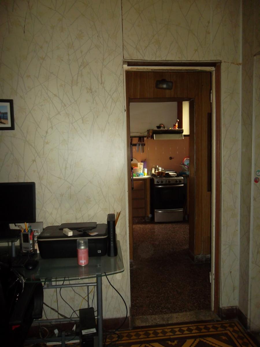 VENTA DE CASA EN LOTE PROPIO DE CUATRO AMB. ZONA CHILAVERT — foto 3