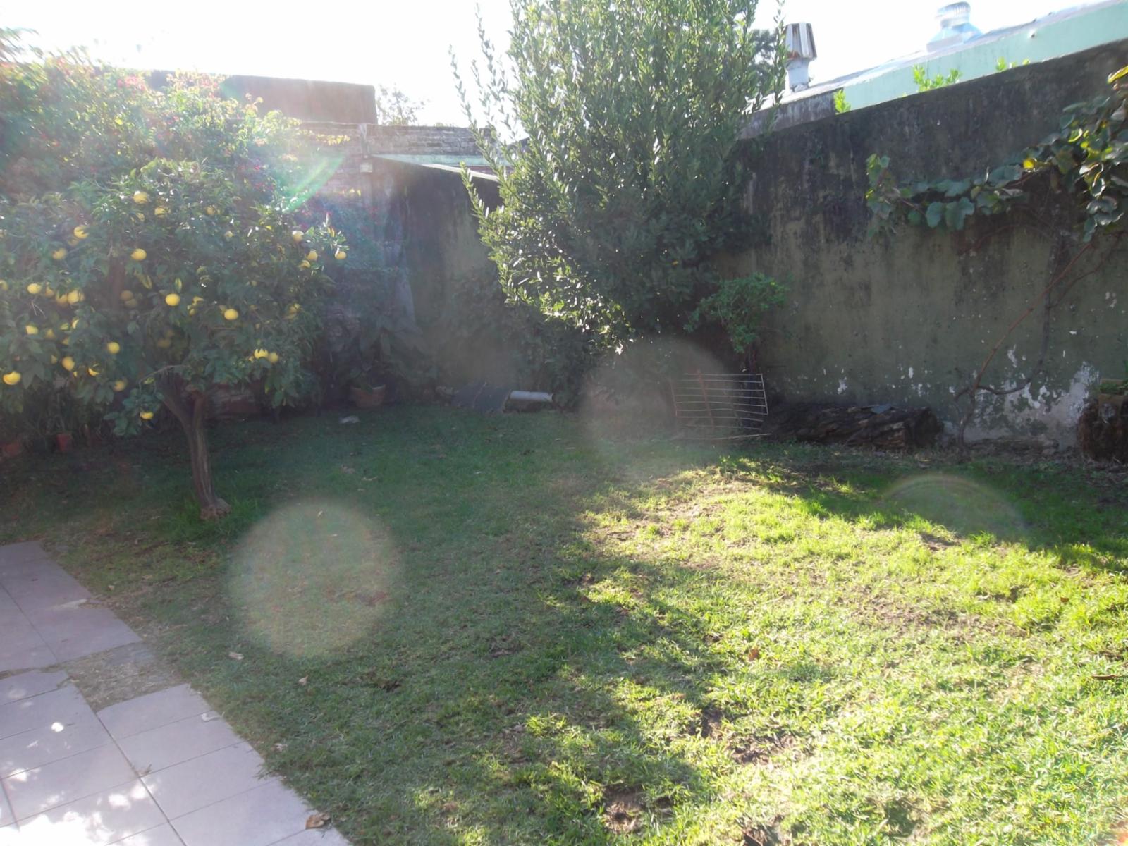 VENTA DE CASA EN LOTE PROPIO DE CUATRO AMB. ZONA CHILAVERT — foto 15