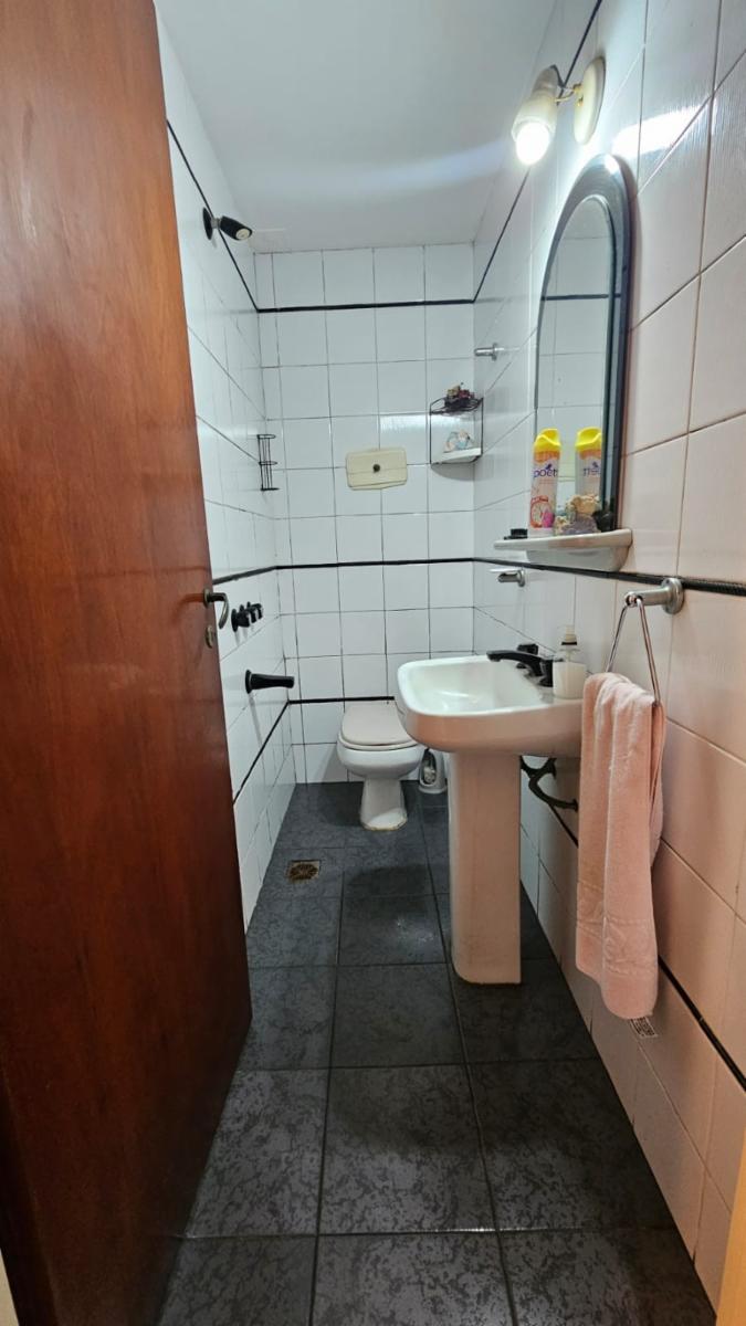 VENTA DE CASA CUATRO AMB, ZONA VILLA BALLESTER — foto 12