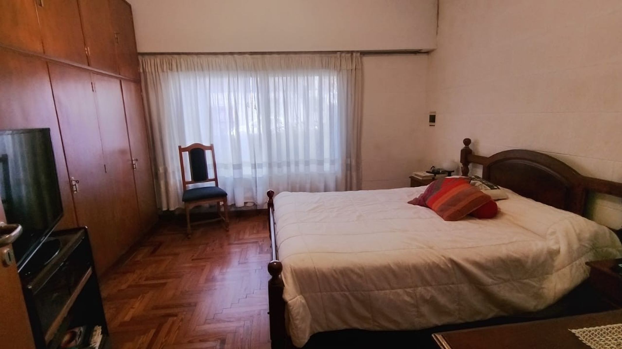 VENTA DE CASA TRES AMB CON COCHERA — foto 5