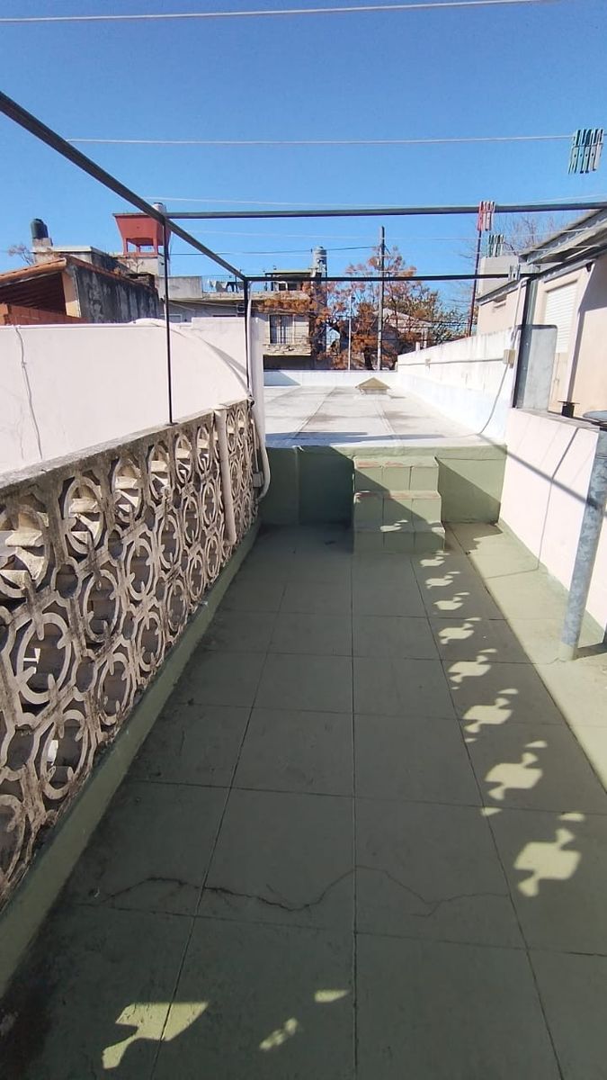 VENTA DE CASA TRES AMB CON COCHERA — foto 12
