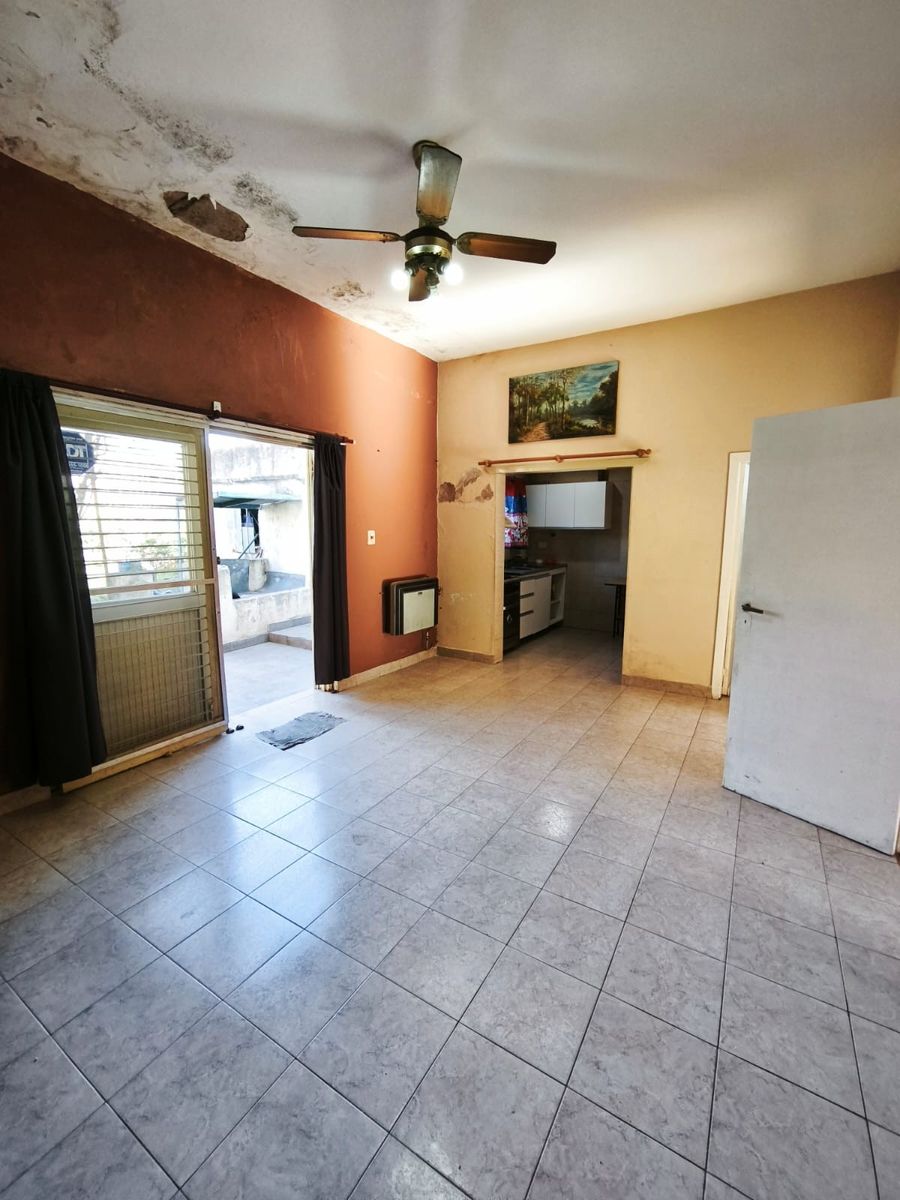 VENTA DE CASA TRES AMB. — foto 2