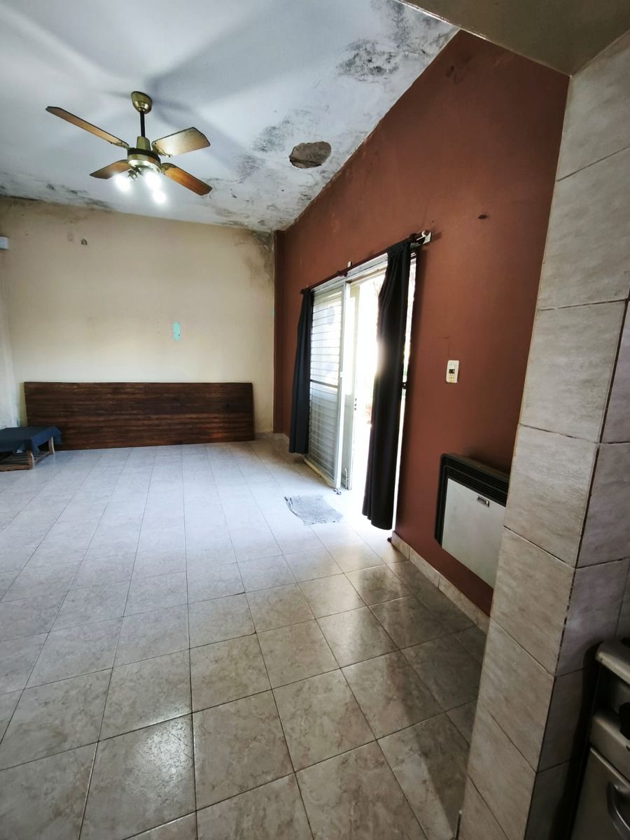 VENTA DE CASA TRES AMB. — foto 3