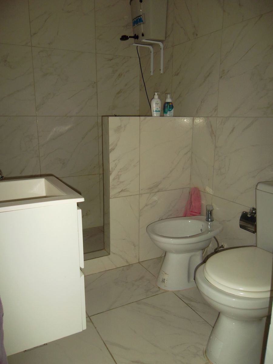 VENTA DE CASA MULTIFAMILIAR — foto 10