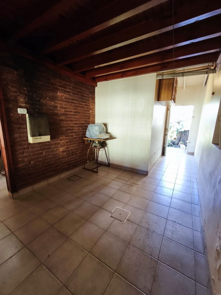 VENTA DE CASA EN TRES AMB. — foto 4