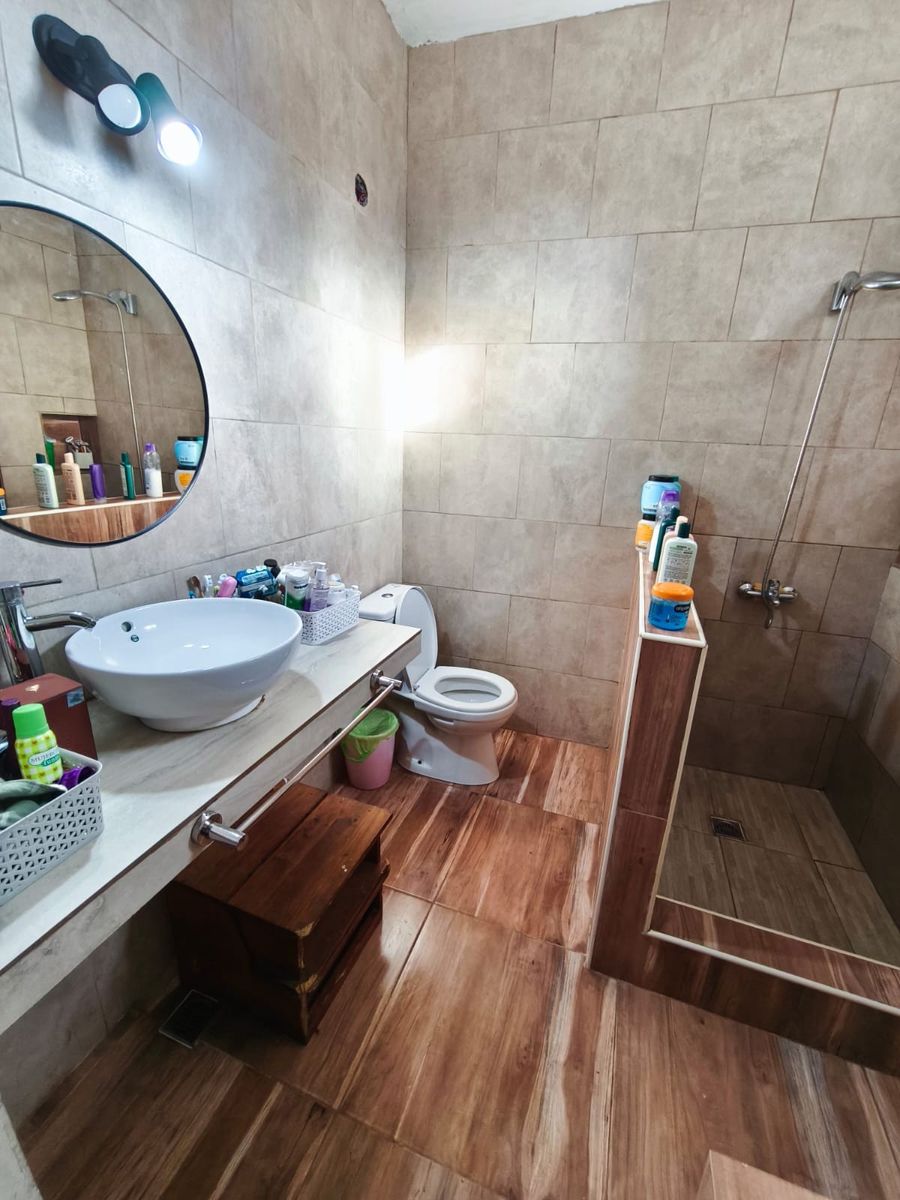 VENTA DE CASA CINCO AMB. — foto 3