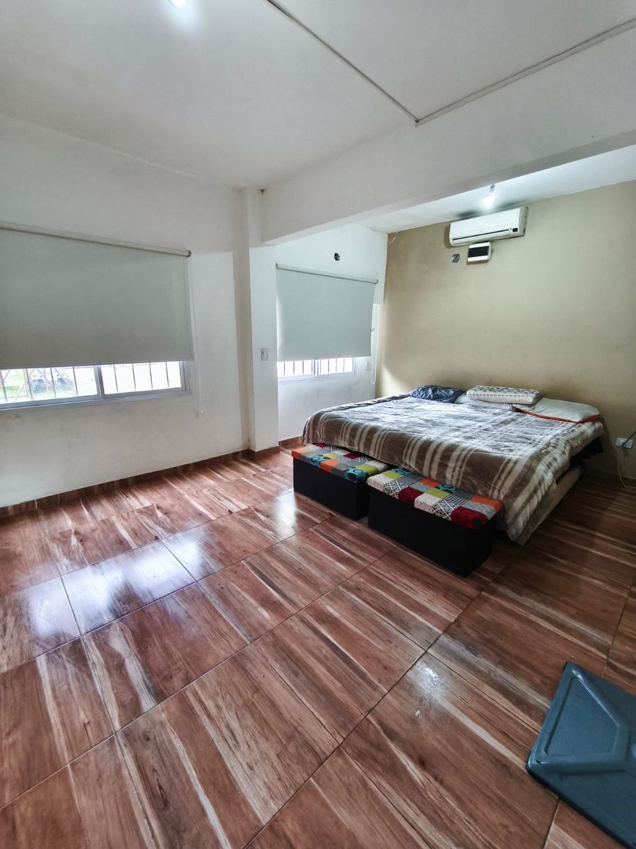 VENTA DE CASA CINCO AMB. — foto 4