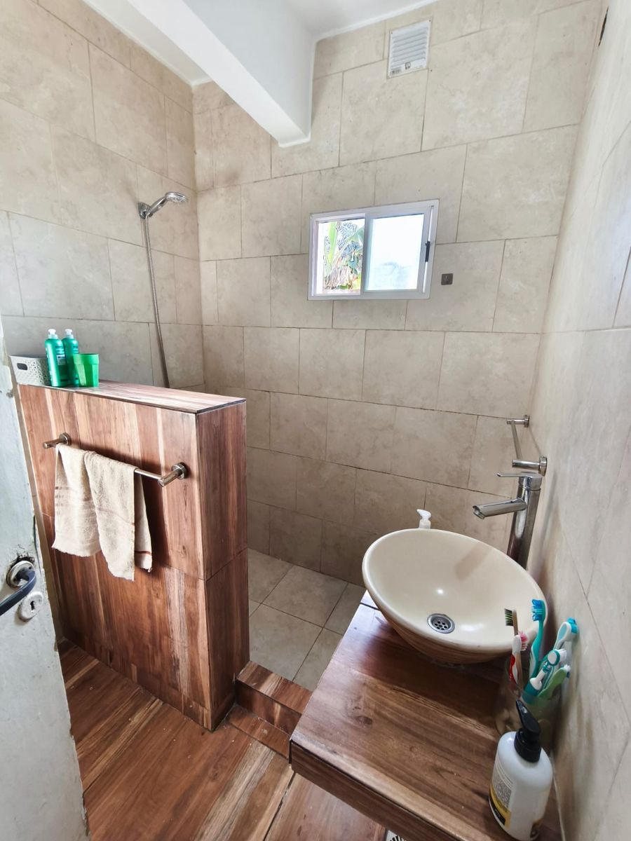 VENTA DE CASA CINCO AMB. — foto 9
