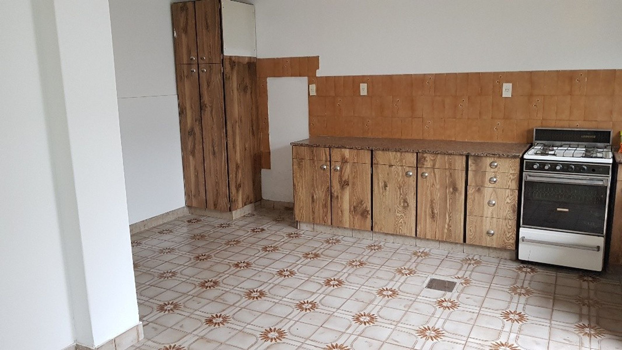 VENTA CASA DE TRES AMB CON COCHERA — foto 7