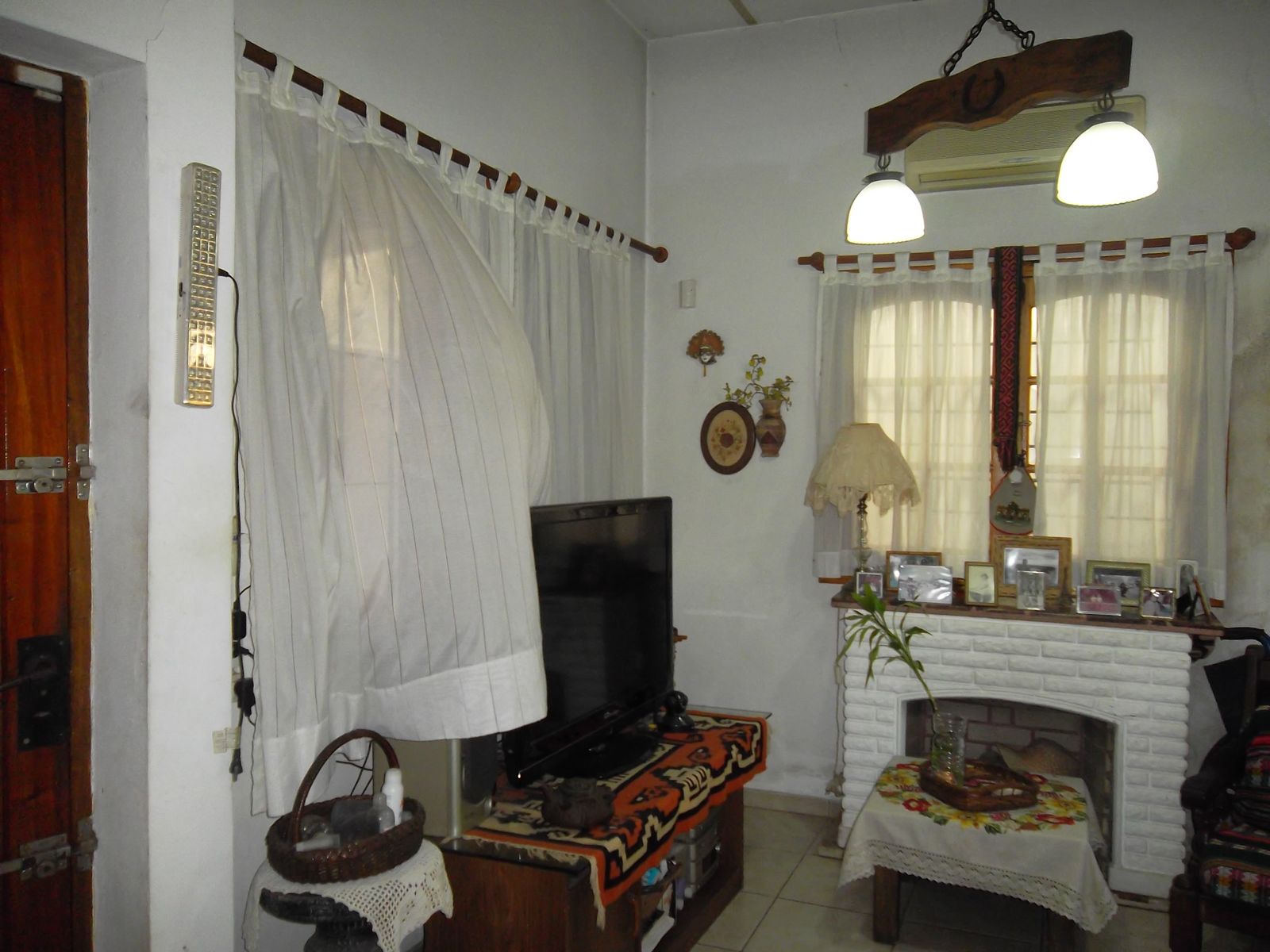 VENTA CASA TRES AMB CON COCHERA — foto 2