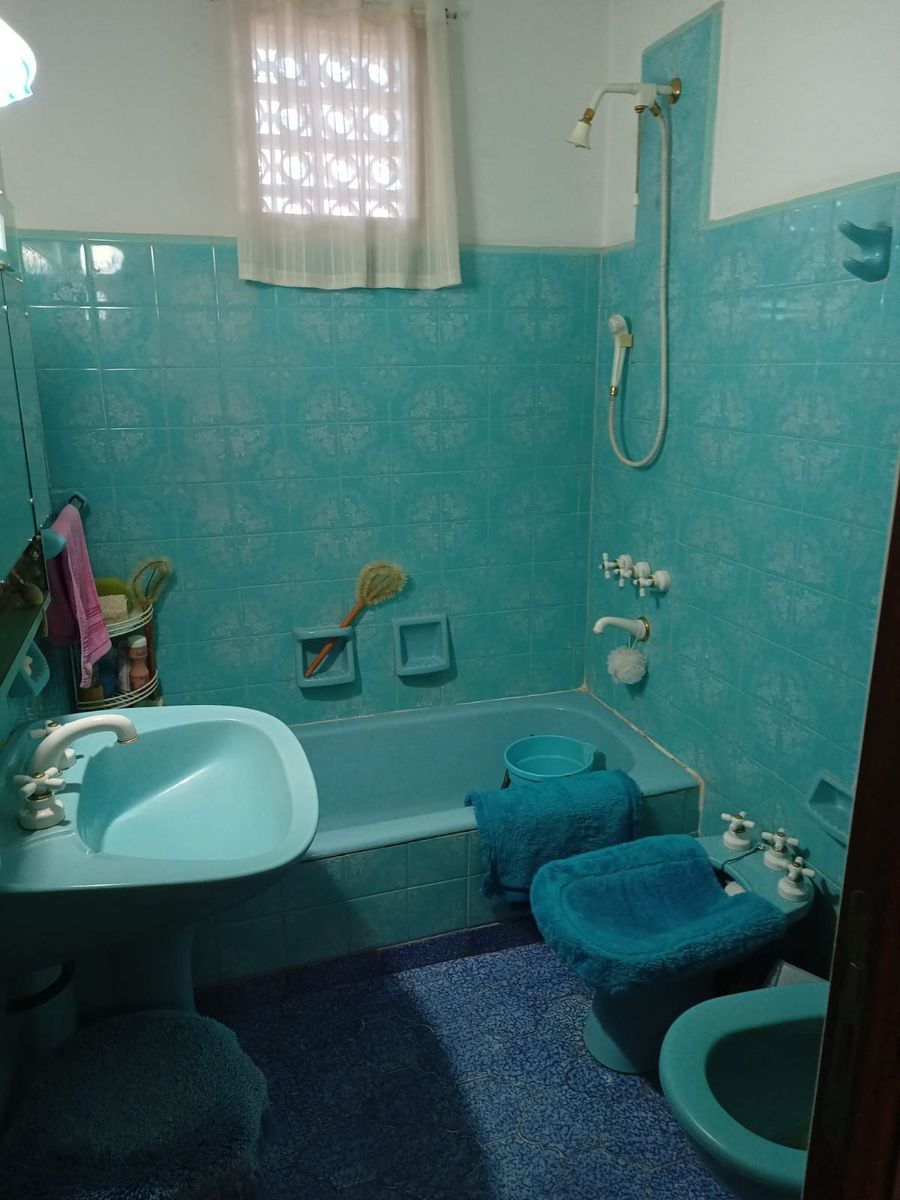 VENTA CASA TRES AMB. — foto 4