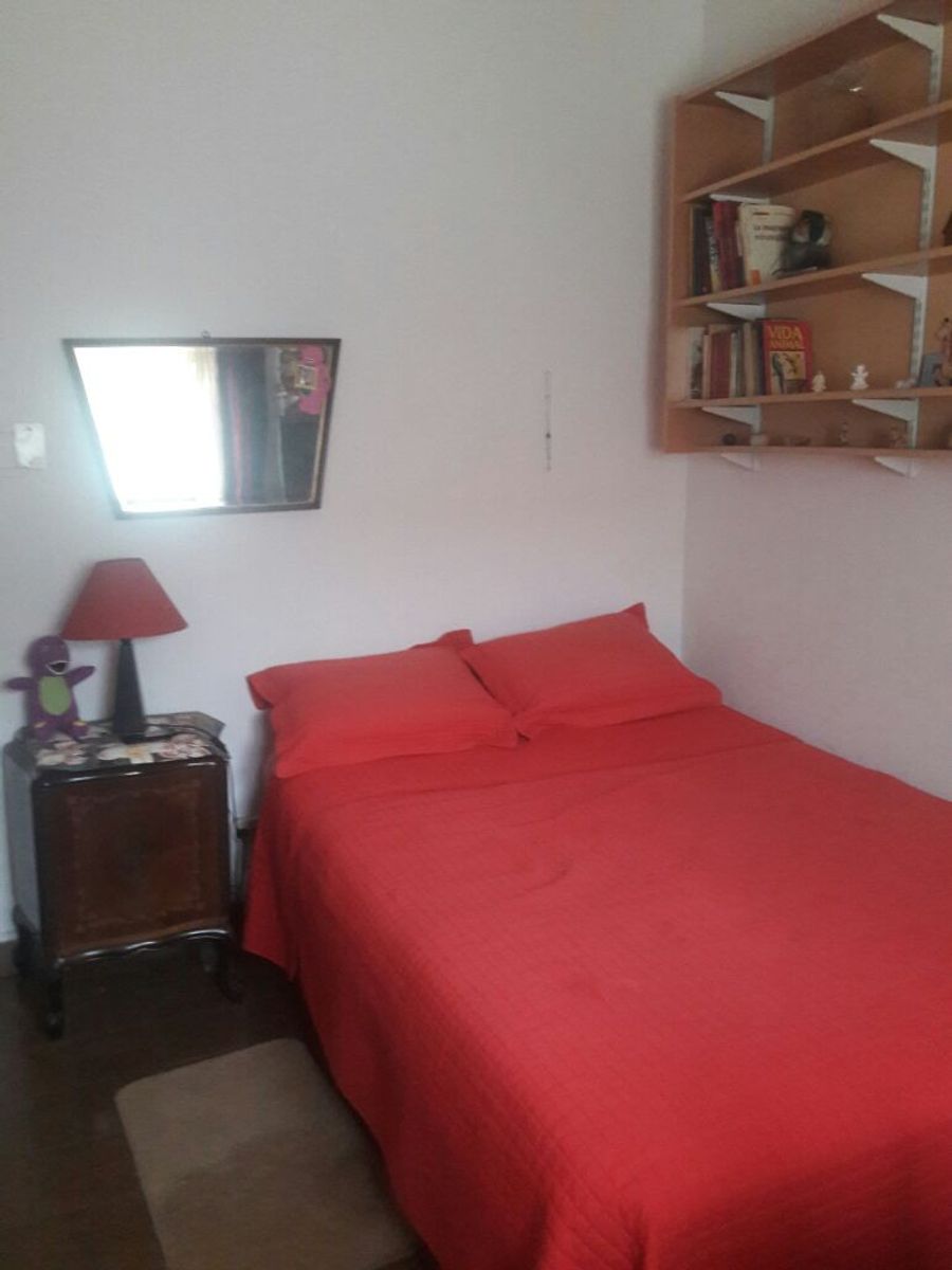 VENTA CASA DE CUATRO AMB. — foto 2