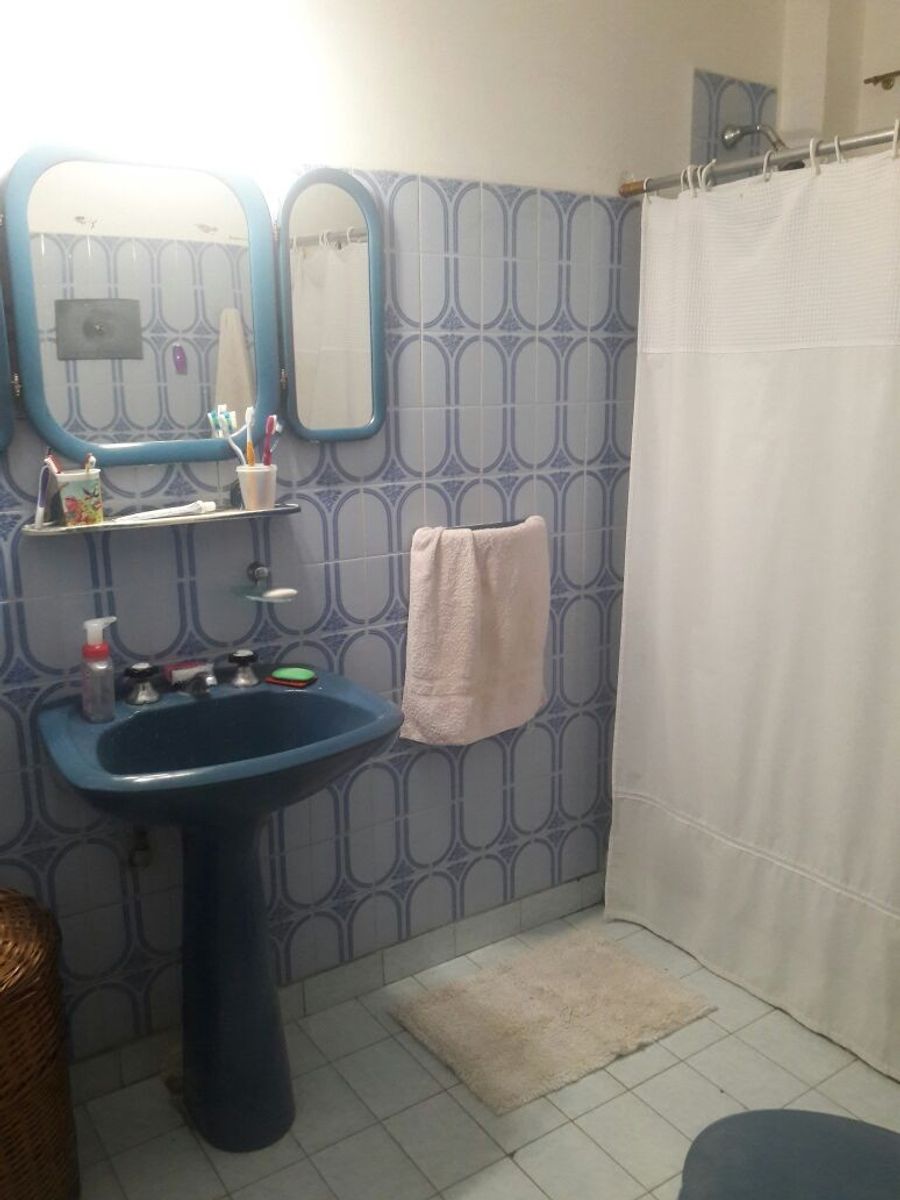VENTA CASA DE CUATRO AMB. — foto 5