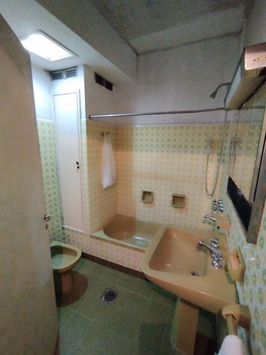 VENTA CASA DE TRES AMB. — foto 6