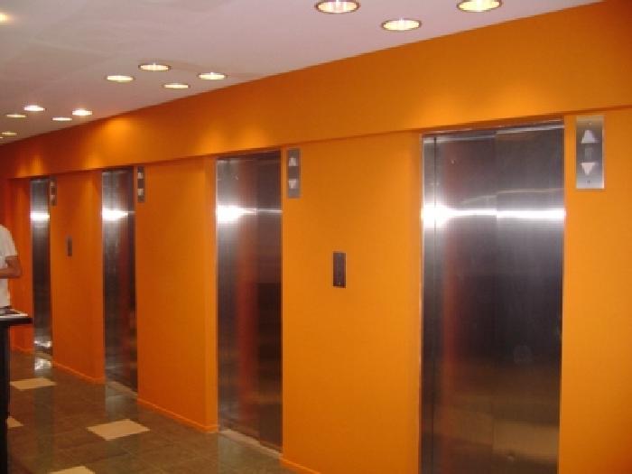 OFICINA DE 720 MTS EN ALQUILER - 2