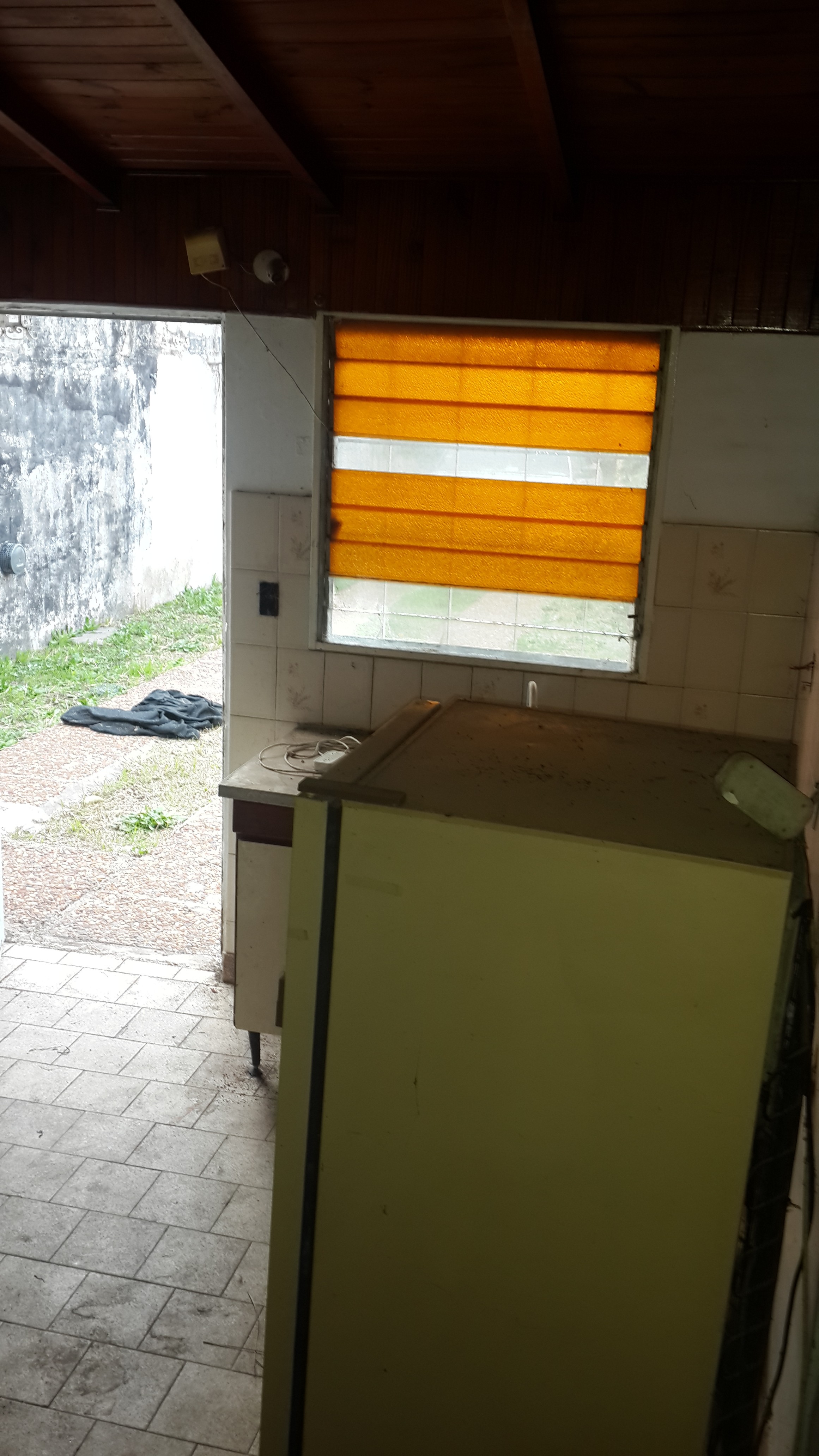 Casa en Ituzaingo Sur para 2 familias. Buena ubicacion, a refaccionar. — foto 10