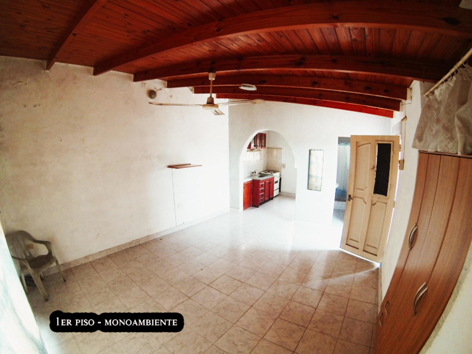 Propiedad a la venta en Ituzaingo Sur. 3 CASAS EN 1 .24 de Octubre 2400. Apto Crédito Hipotecario. — foto 7