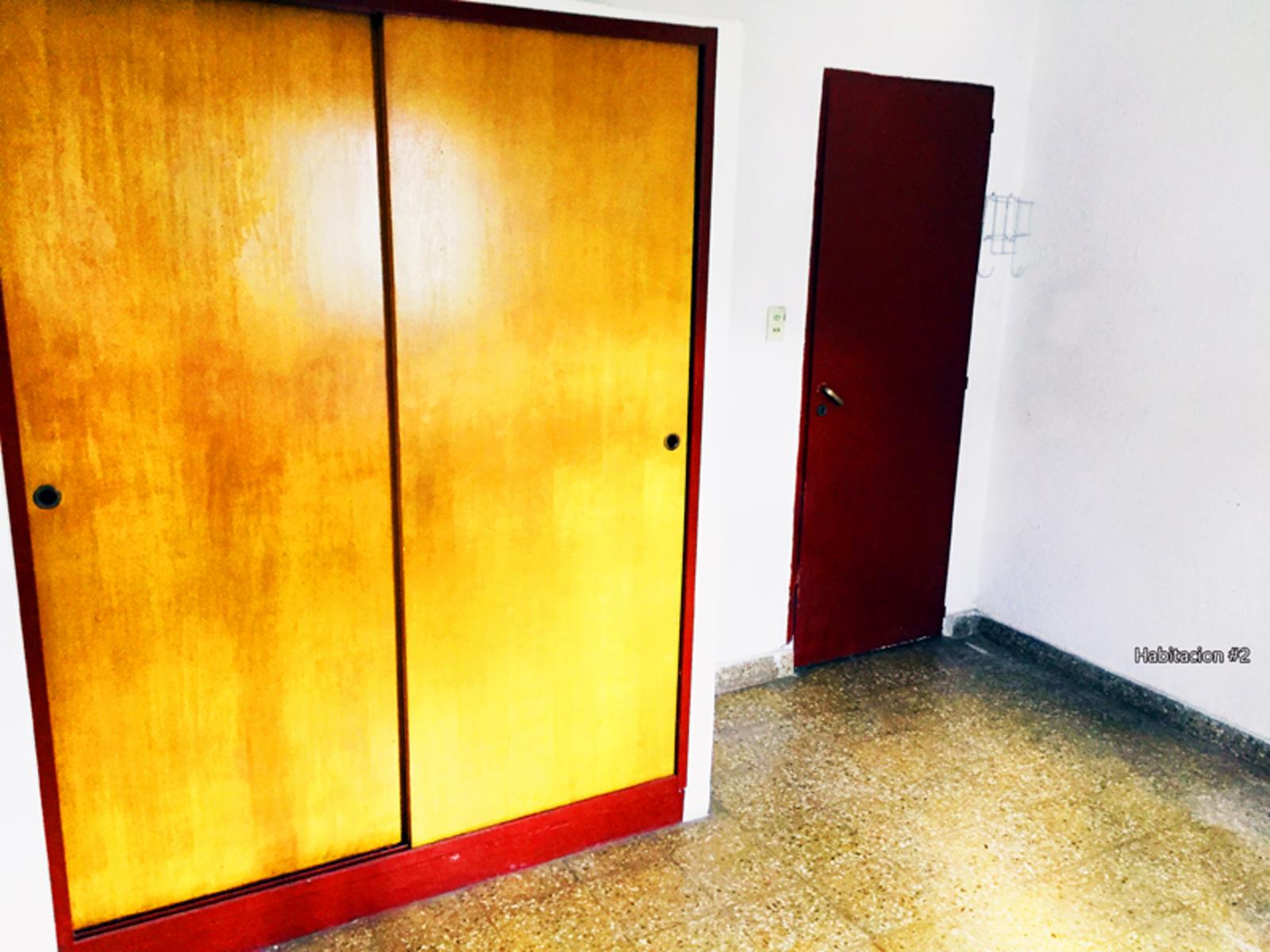 Propiedad a la venta en Ituzaingo Sur. 3 CASAS EN 1 .24 de Octubre 2400. Apto Crédito Hipotecario. — foto 11