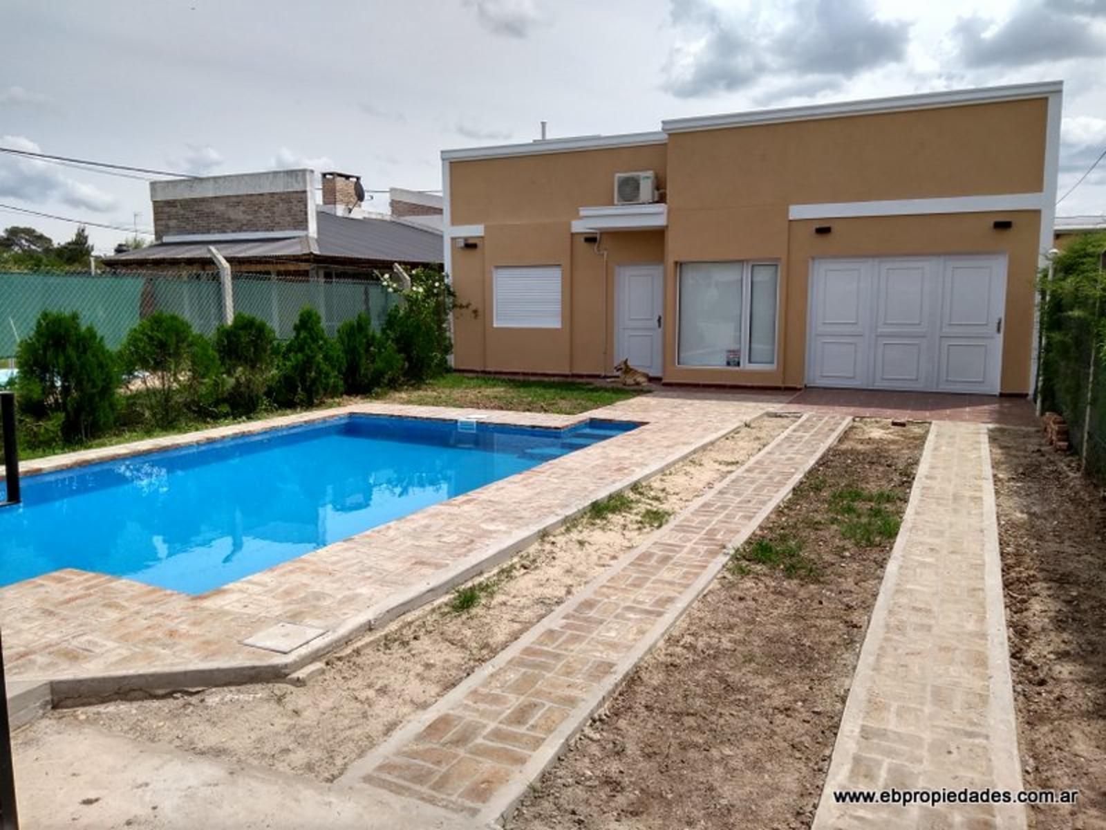 ALQUILER TEMPORARIO EN GUALEGUAY CON PILETA 3444572382 - 7