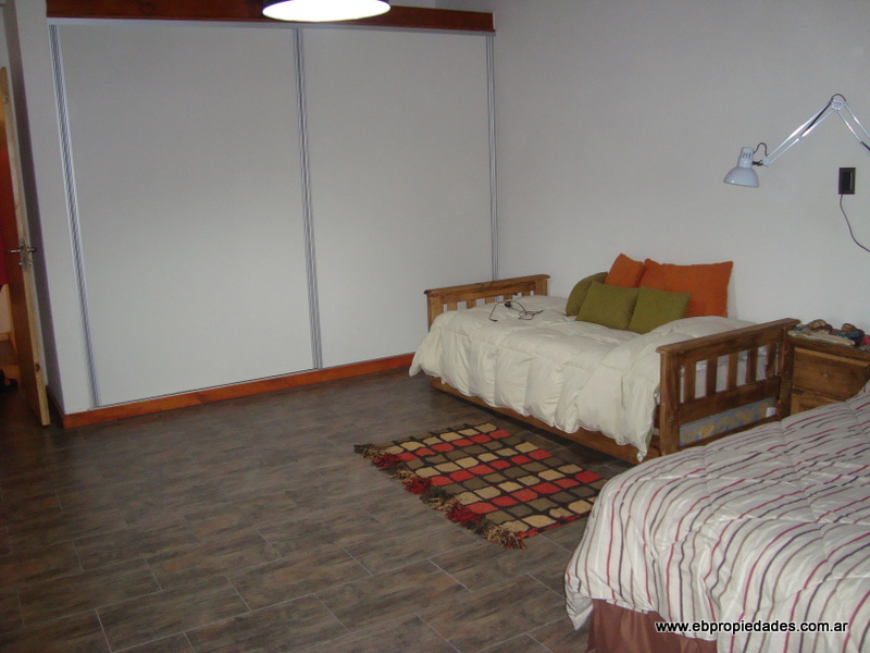 CASA CON PILETA - ALQUILER TEMPORARIO - 11