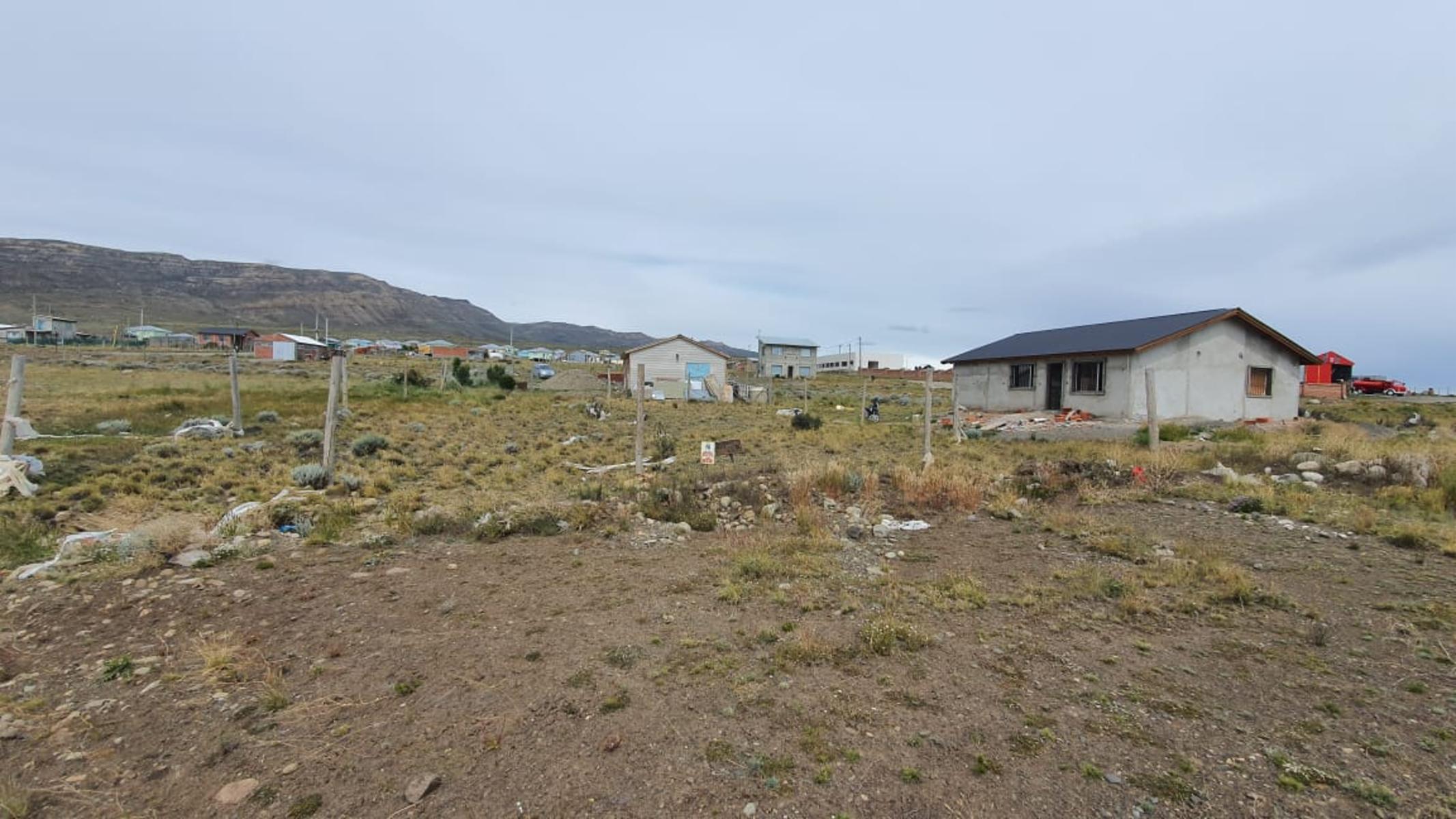 Lote en B. Linda Vista, ideal para la instalación de una vivienda familiar, inigualables visuales paisajísticas. - 1