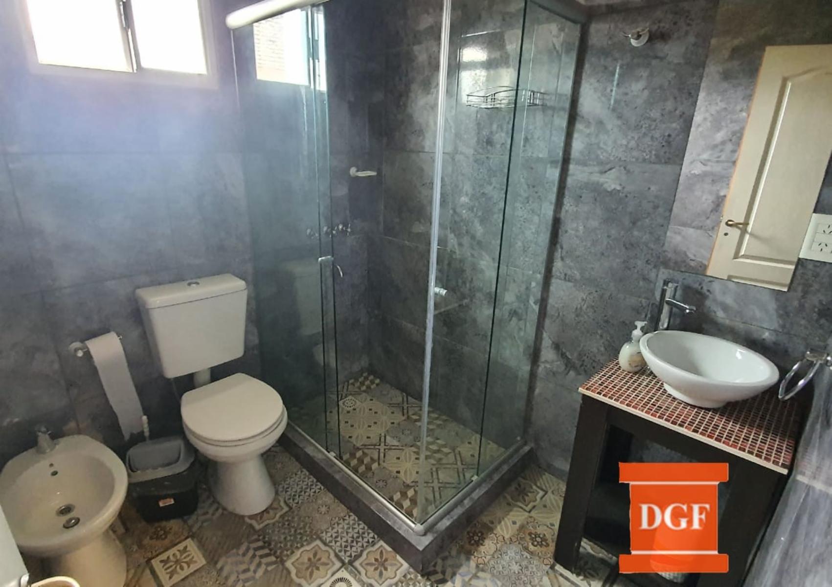 Excelente Vivienda de 2 dormitorios - 2