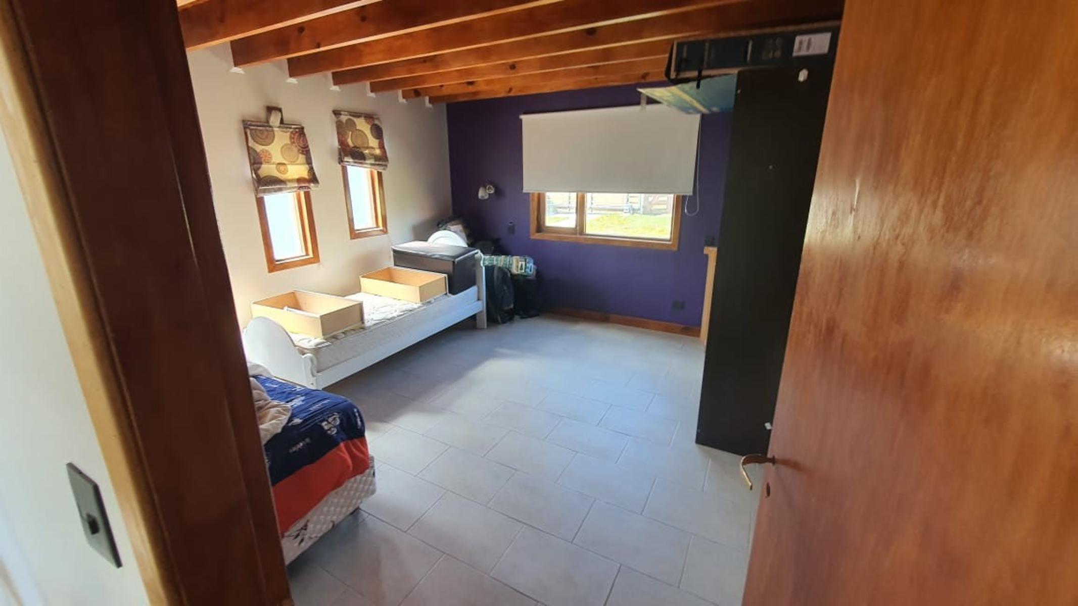 VIvienda con excelentes detalles, luminosa y parquizada - 6