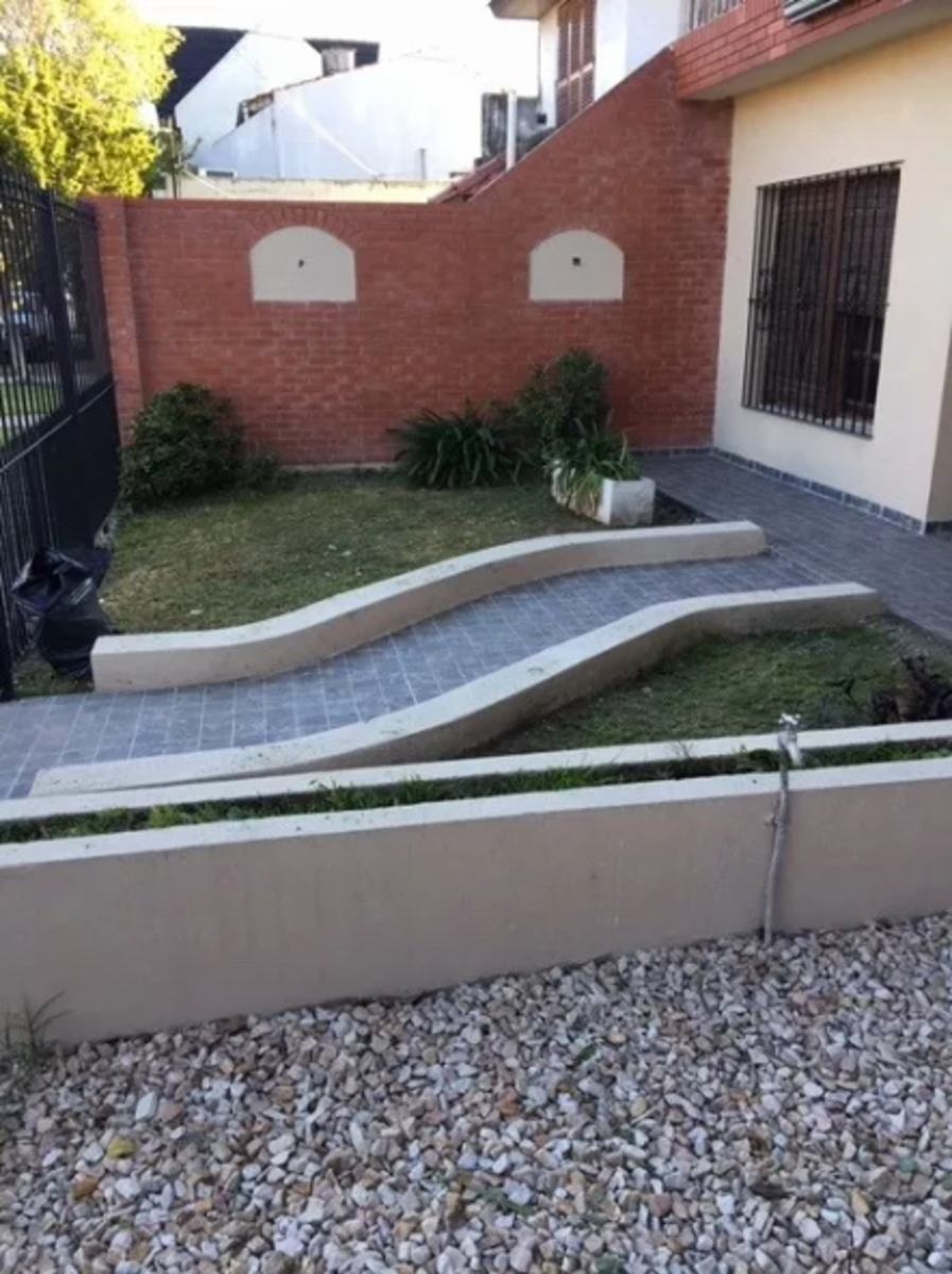 CASA LOTE PROPIO DE 10 X 50 - 3 AMB. ITUZAINGO — foto 2