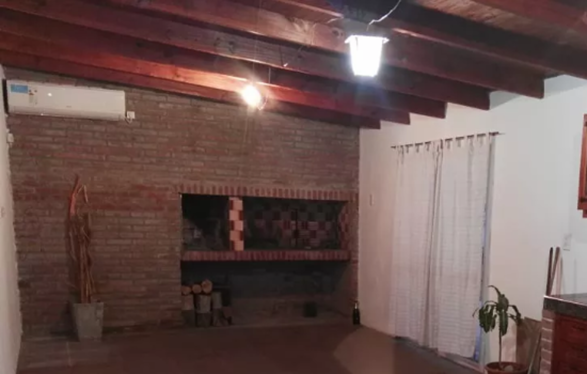 CASA AMERCIANA DE 3 AMB - CASTELAR — foto 4